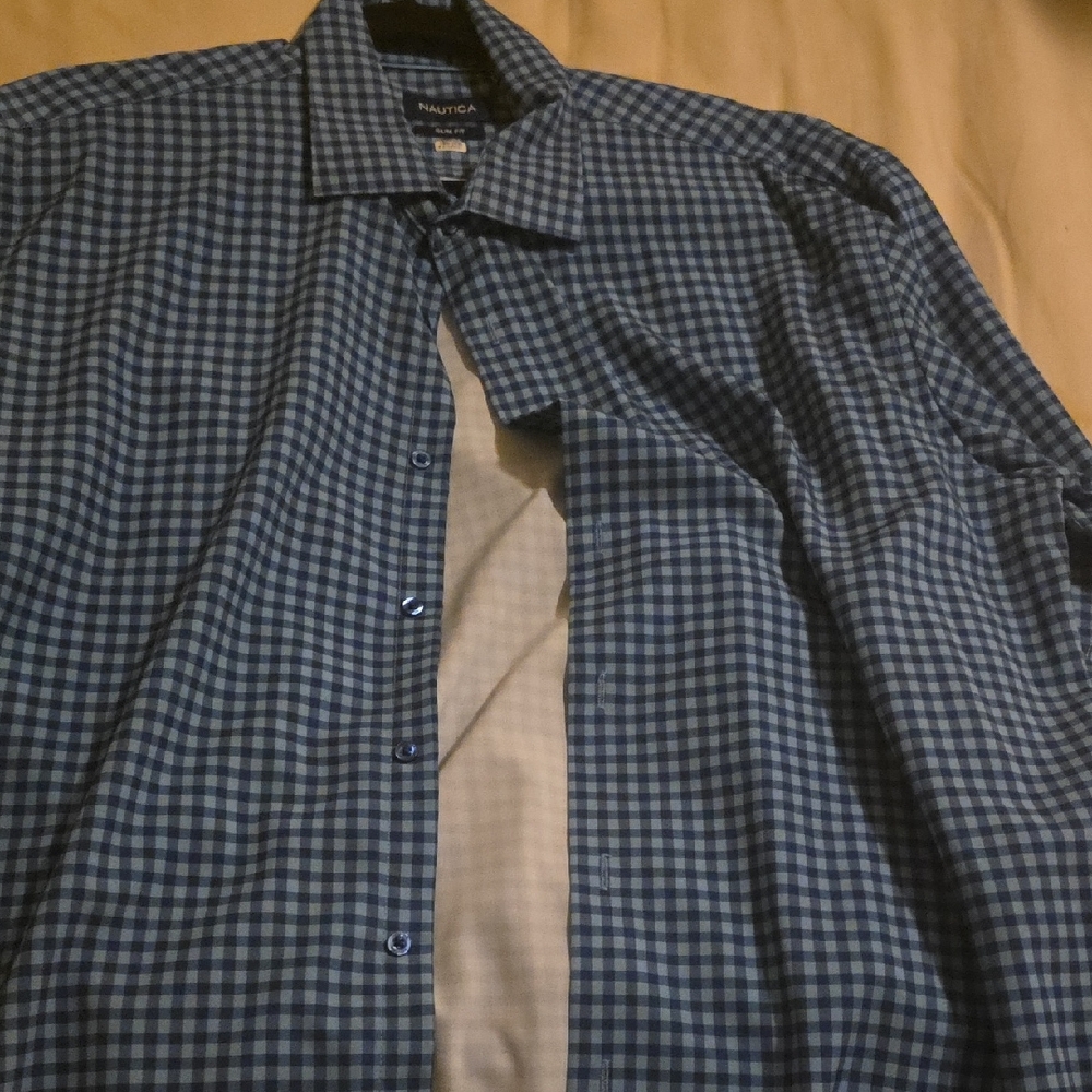 Nautica Men's Navy and White Plaid Shirt